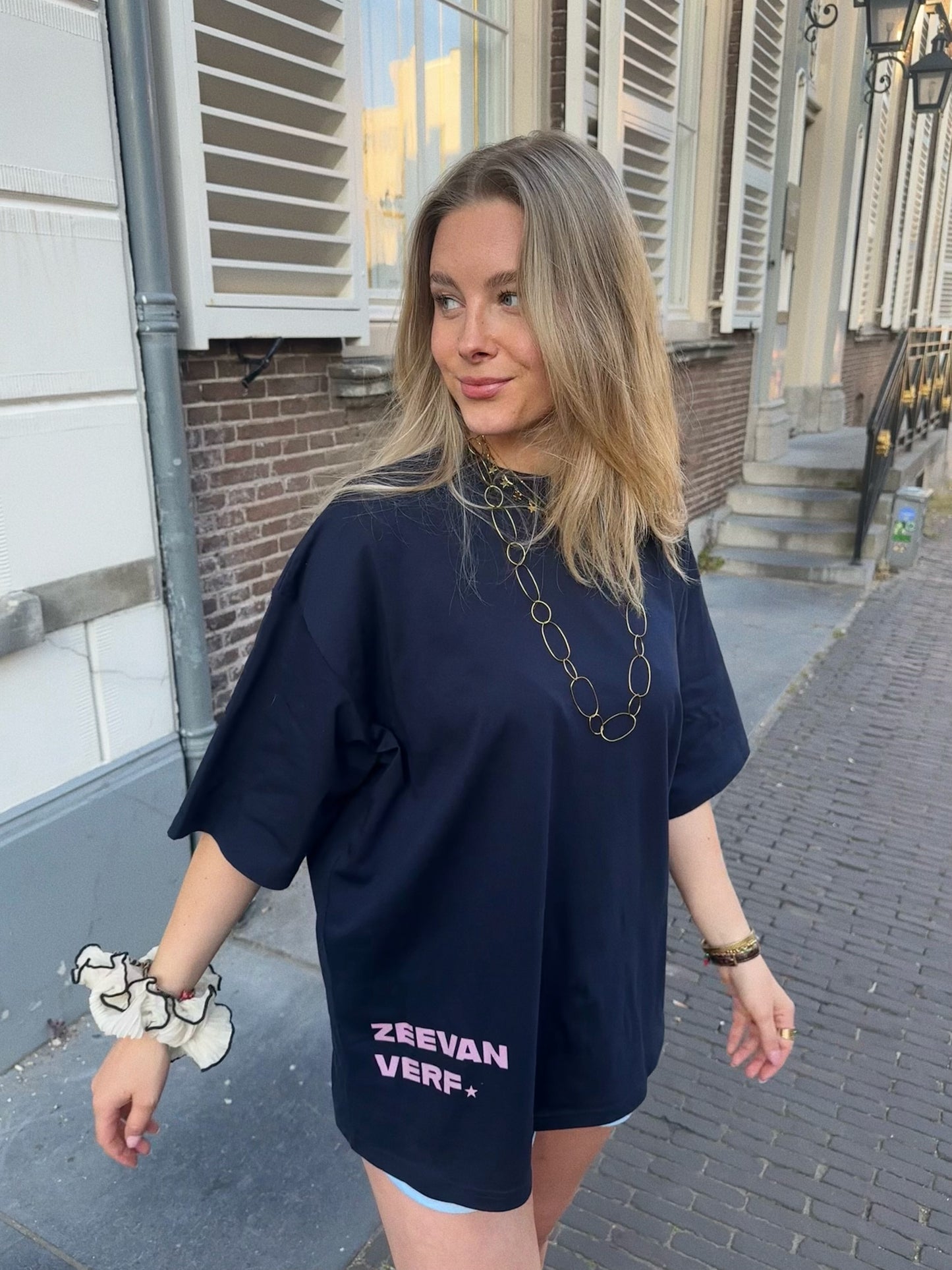 ‘Would you like to go for a drive’ blauw